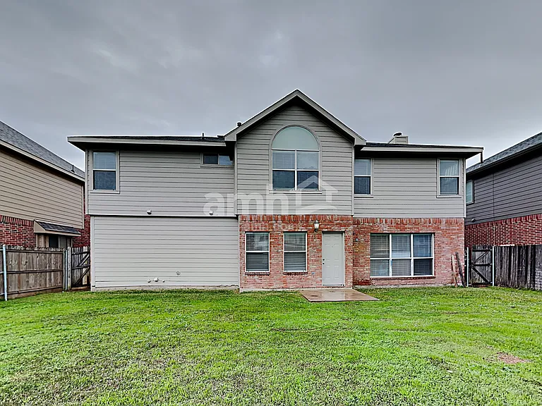 316 Stormydale Ln — Photo 20