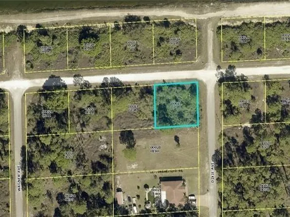 1901 W 18th ST, LEHIGH ACRES, FL 33972