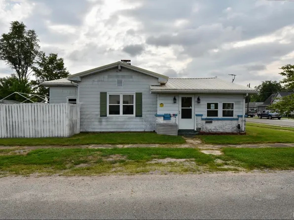 290 I St NW, Linton, IN 47441