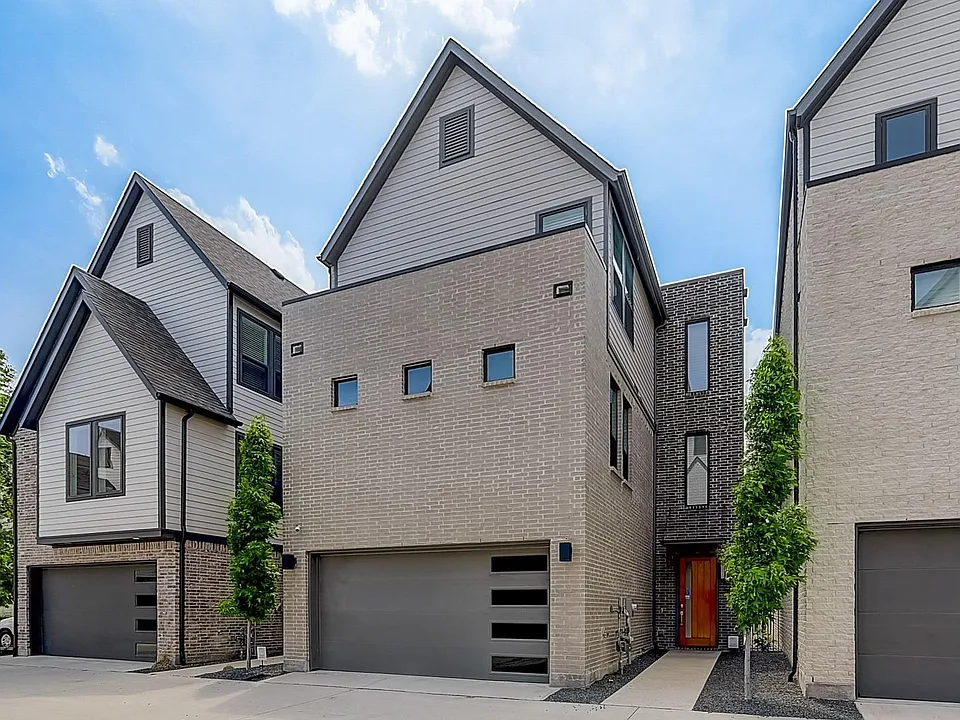 3465 Market Row