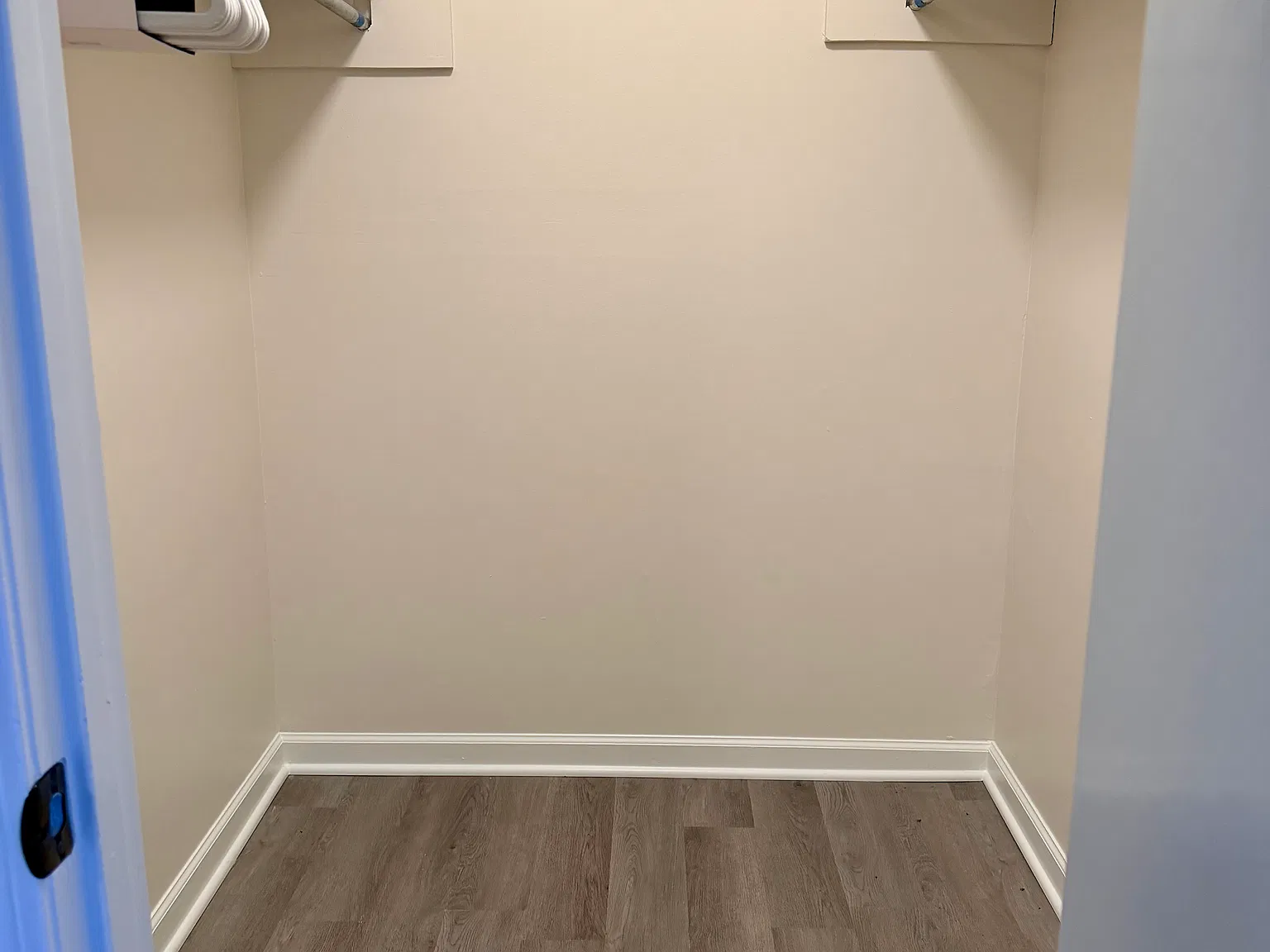 2 bed, 936 sqft, $2,499 — Photo 3