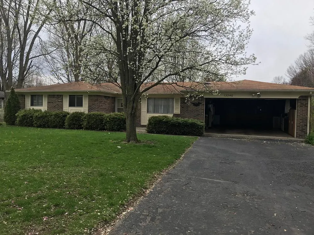 13240 Chevy Chase Dr photo 1