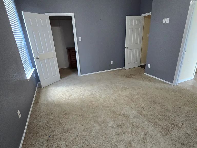 755 Eagles Gln — Photo 11