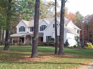 2 French Ln, Scituate, RI 02857