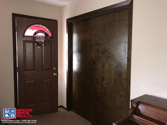 2nd image of 4177 Mason Ave