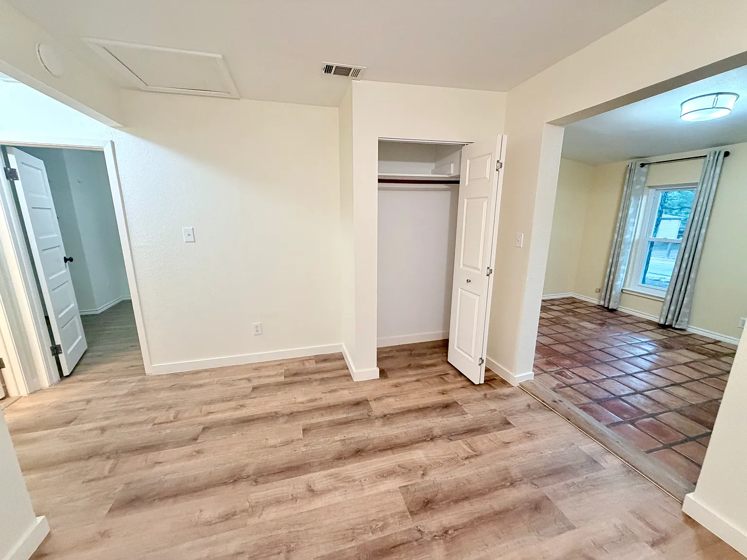 1 bed, 700 sqft, $1,700 — Photo 4