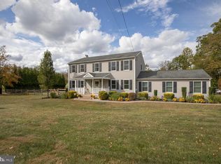 1 Squirrel Rd, Doylestown, PA 18901