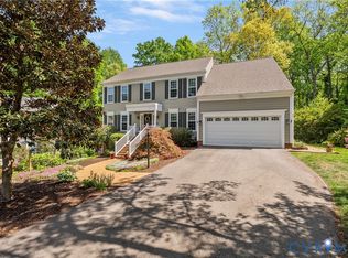 5901 Eastbluff Ct, Midlothian, VA 23112