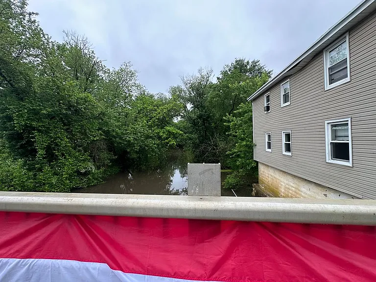 49A N Main St — Photo 38