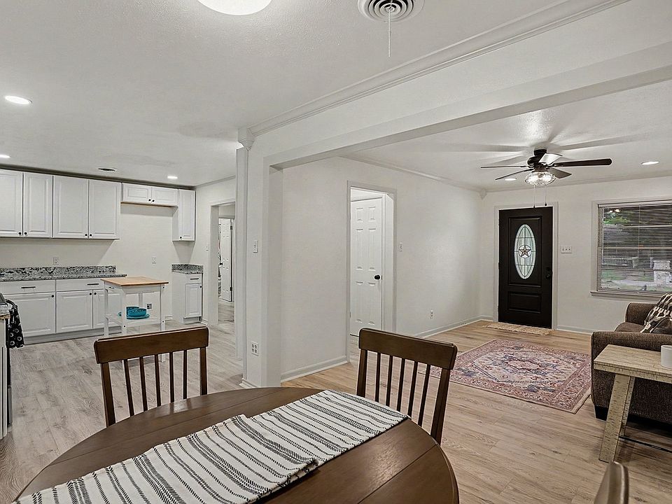 1st image of 801 N 37th St