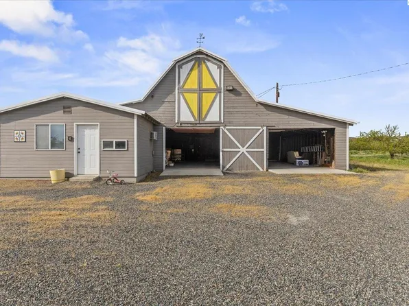 31 Gilbert Rd, Zillah, WA 98953