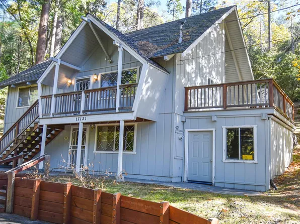 17121 Smokey River Dr, Sonora, CA 95370