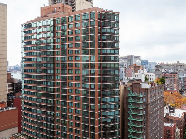 250 East 40th Street image 11 of 20