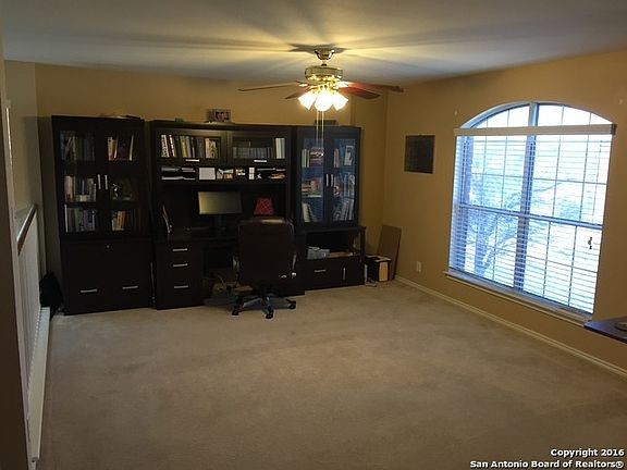 4th image of 5106 Crestwood Hill Dr