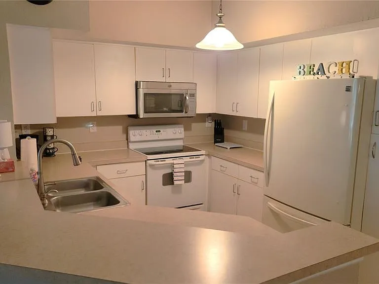 4106 Central Sarasota Pkwy #1018 — Photo 4