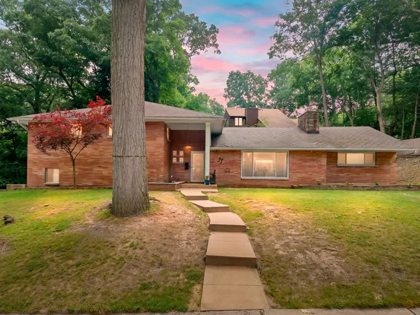 32 Woodmer Ln, Battle Creek, MI 49017
