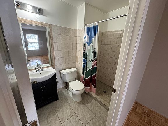 2nd image of 22236 Cape Cod Way