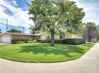 209 Amherst Pl, Costa Mesa, CA 92626