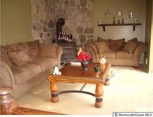 2nd image of 108 Fawn Drive