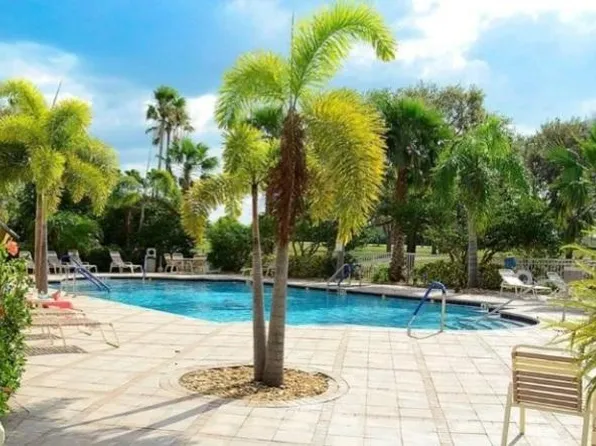 5060 Fairways Cir, Vero Beach, FL