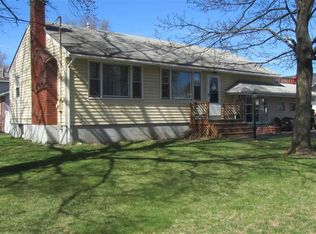 201 Van Der Vere St, Schenectady, NY 12303