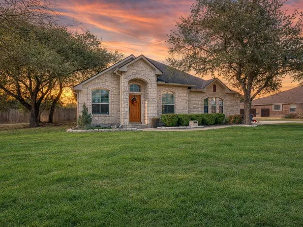 313 Polo Pony, Liberty Hill, TX 78642