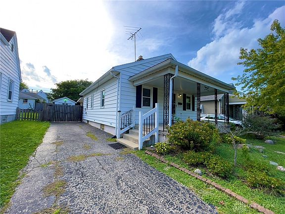 3rd image of 1755 Fauver Ave