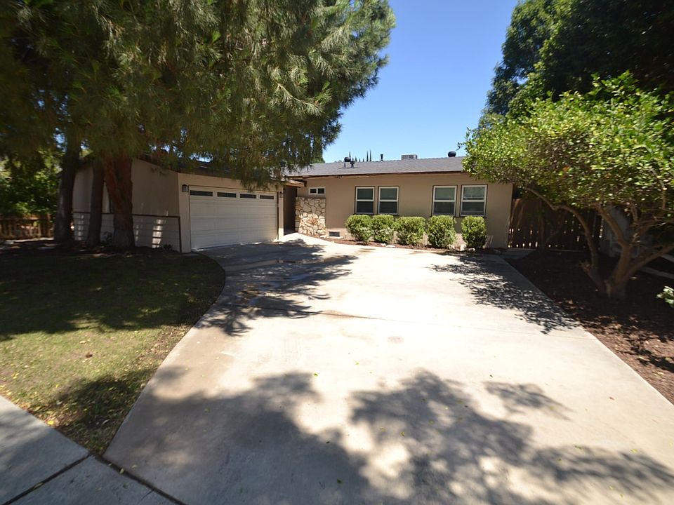 1st image of 16817 Valerio St