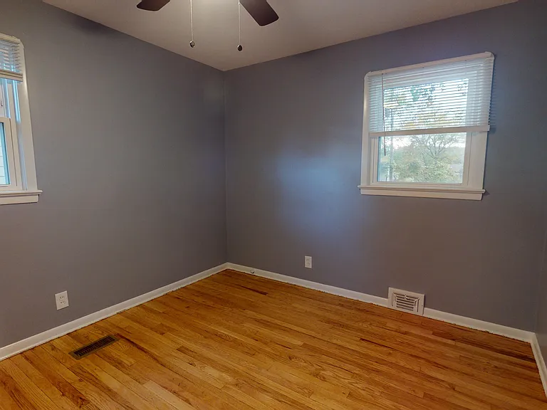 13686 Harper Rd — Photo 11