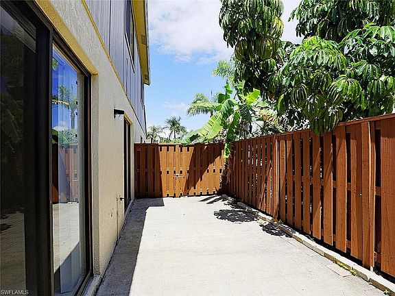 2nd image of 5276 Cedarbend Dr APT 3