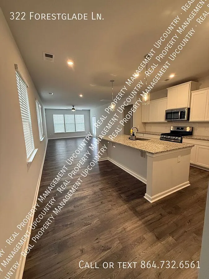 Welcome Home to the Heart of Simpsonville! — Photo 3