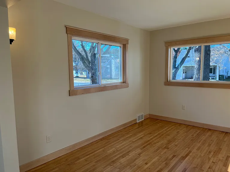 803 Fleming Ave — Photo 7
