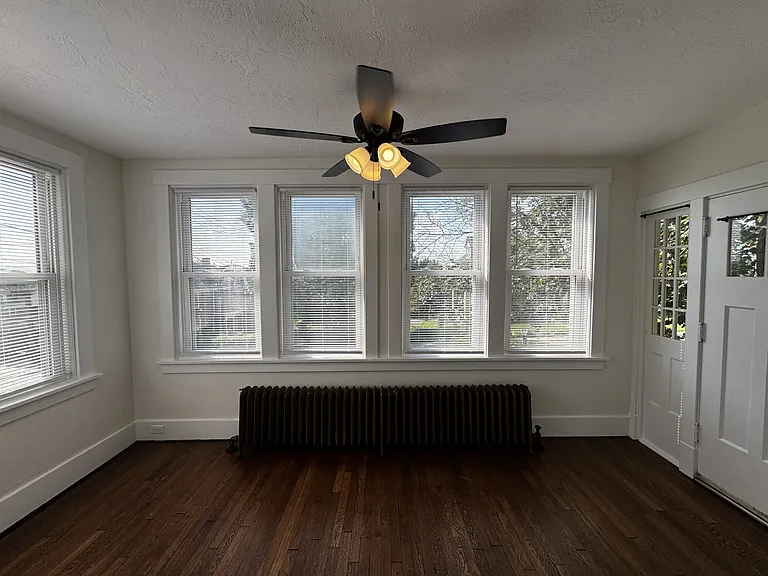 2975 Belrose Ave #1 — Photo 4