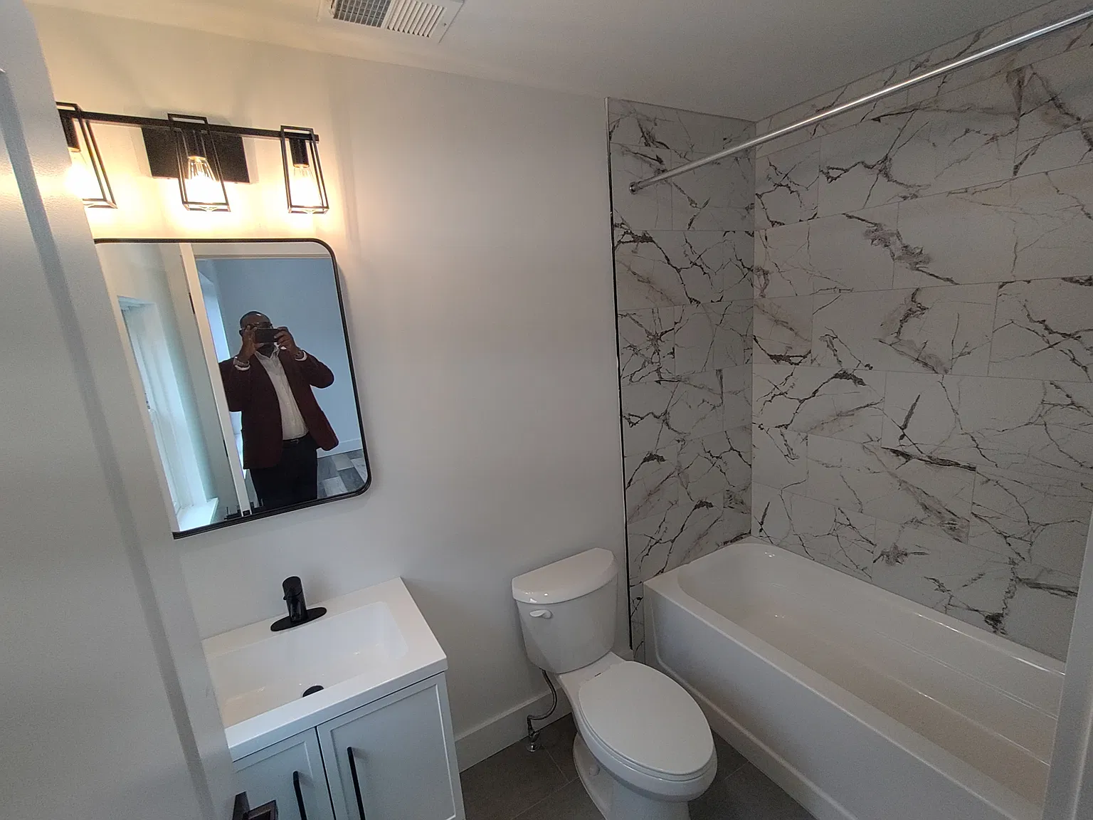 4 bed, 1700 sqft, $3,700 — Photo 4