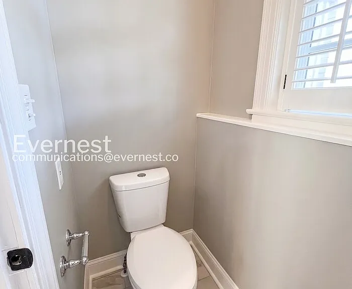 109 Mayfair Rd — Photo 21
