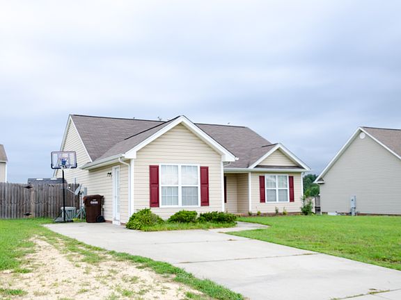 3rd image of 1332 Crossridge Dr