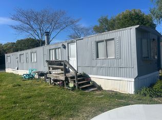2950 Cherokee Trl, Hayes, VA 23072