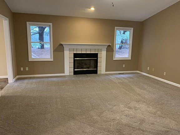 2nd image of 4419 E Bill Mallory Blvd