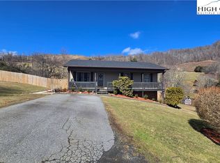 125 Benfield Drive, Jefferson, NC 28640