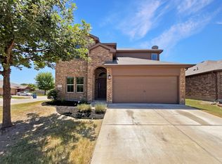 661 Cameron Way, Azle, TX 76020