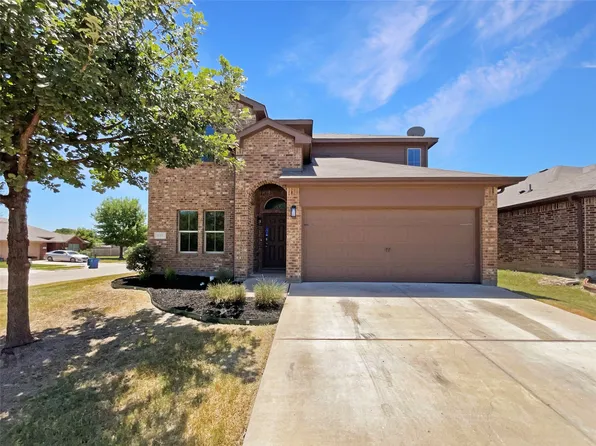 661 Cameron Way, Azle, TX 76020