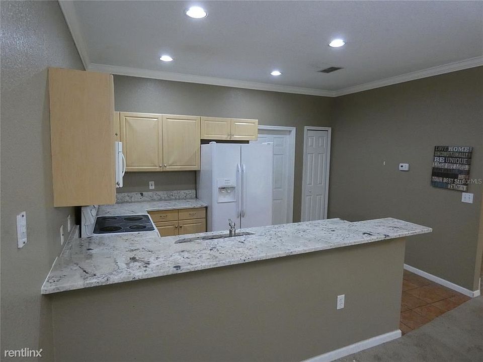 1st image of 16310R Fairford Palms Ct