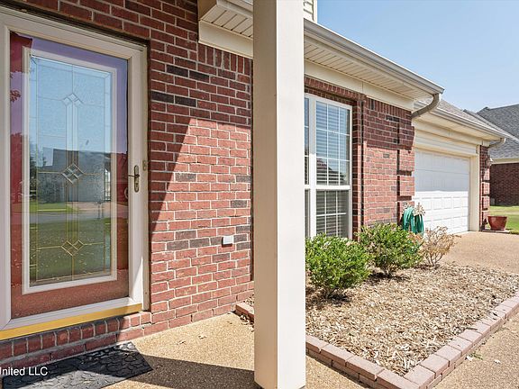3rd image of 2070 Ansley Park N