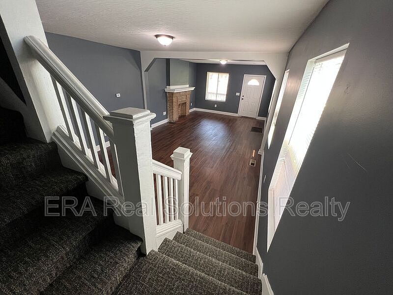 1st image of 433 14th Ave