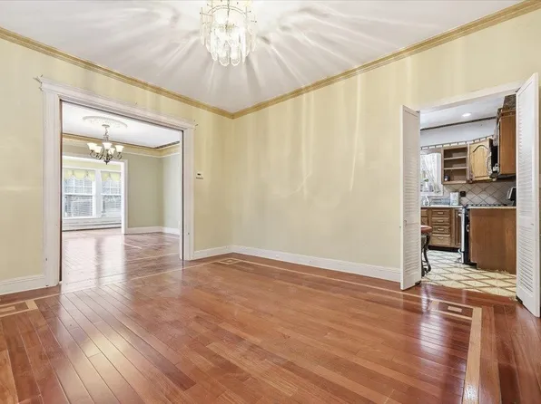 20 75th Street image 17 of 41