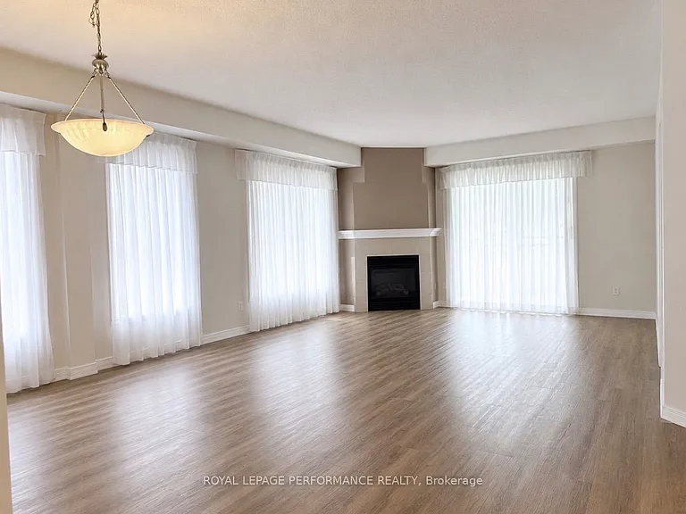 136 Edwards St #206 — Photo 8