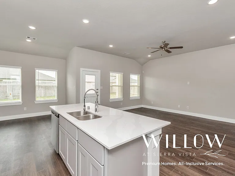 1218 Scarlet Creek Dr — Photo 20