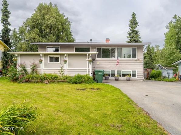 943 Westbury Dr, Anchorage, AK 99503