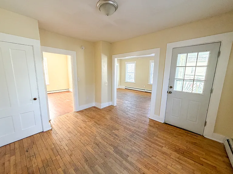 160 Brackett St — Photo 25