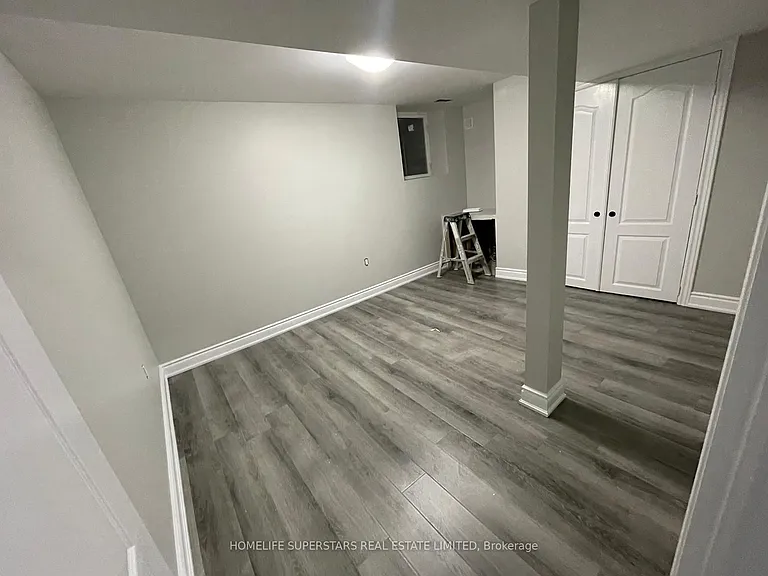 43 Oldfield Dr — Photo 9